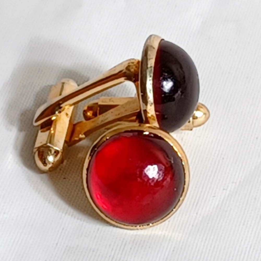 VINTAGE RUBY RED ROUND CUFFLINKS - Picture 7 of 11